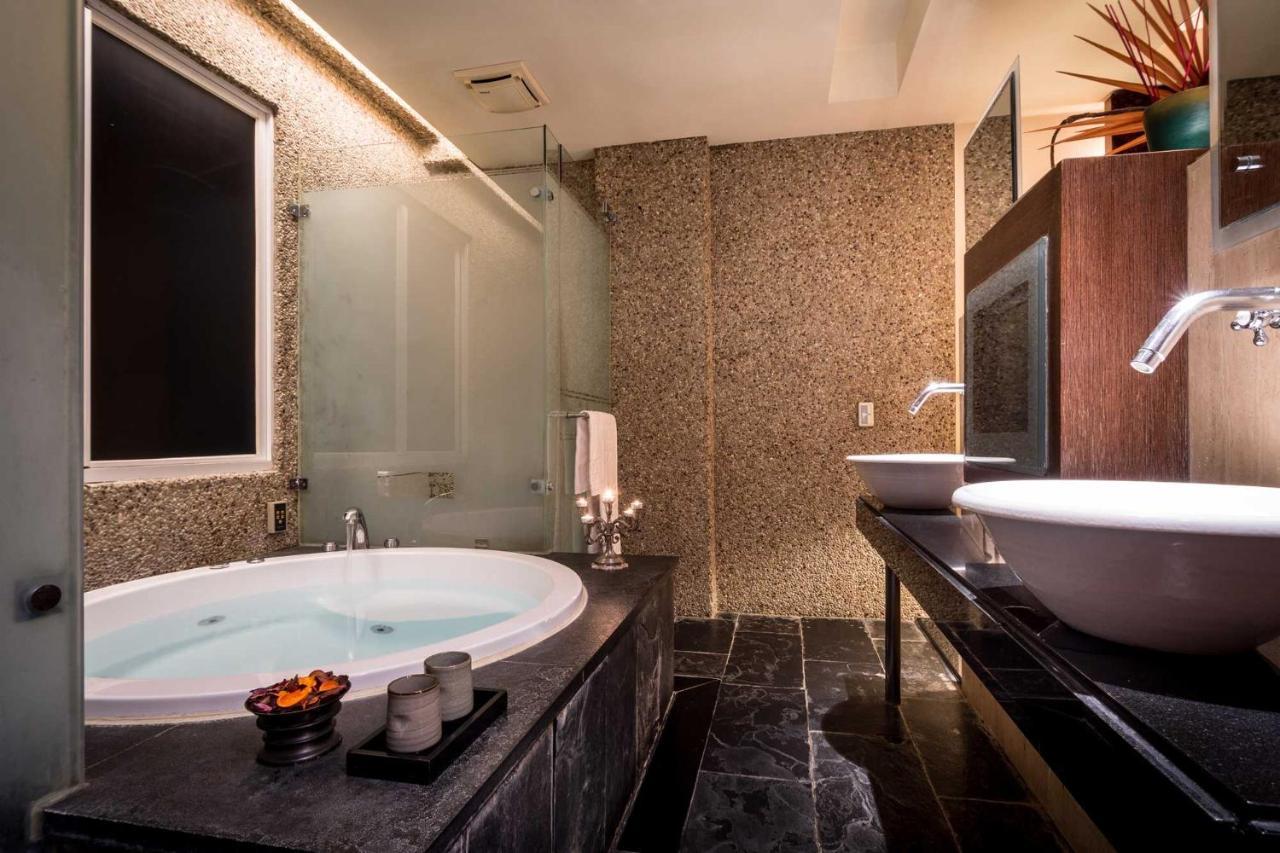 Liti Motel Taichung Eksteriør billede