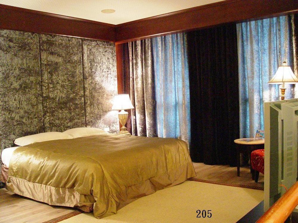 Liti Motel Taichung Eksteriør billede