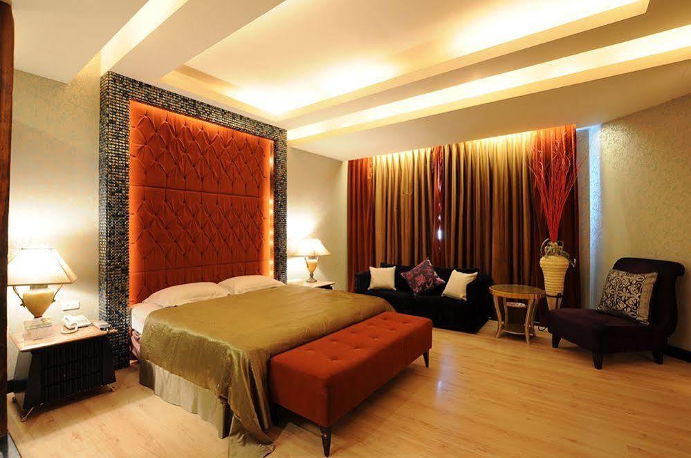Liti Motel Taichung Eksteriør billede