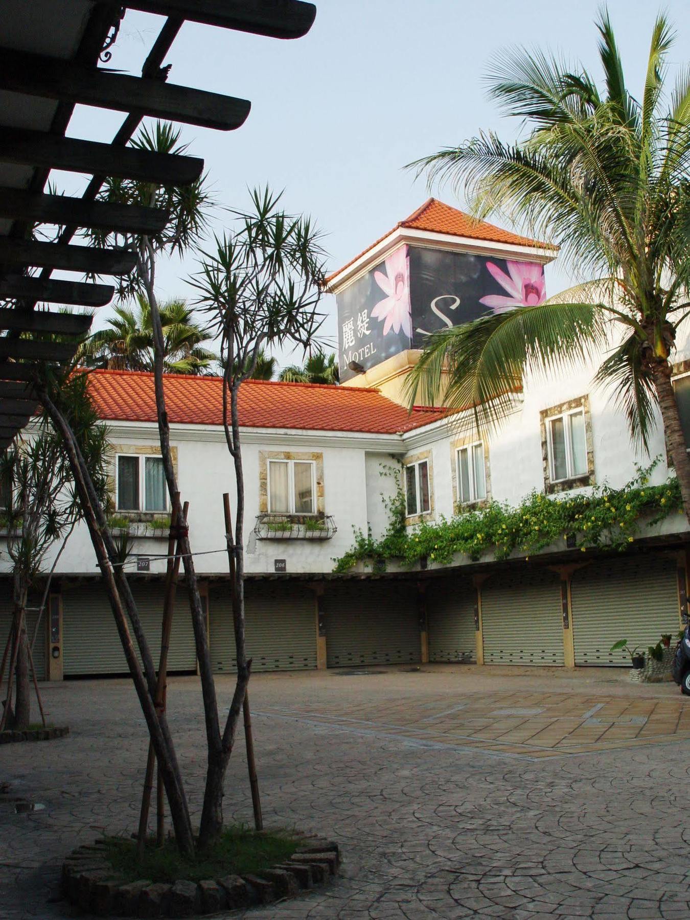 Liti Motel Taichung Eksteriør billede